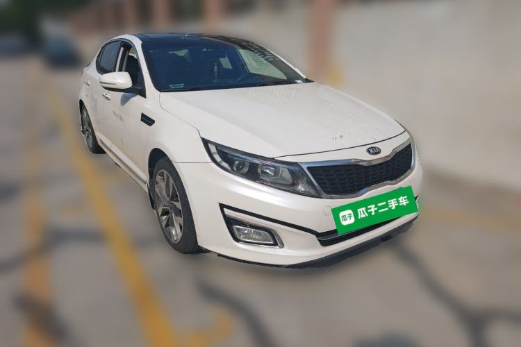 Used Kia K5 2014 2.0L Automatic LUXURY Front Right 45 Deg