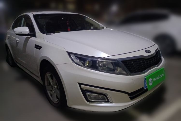 Used Kia K5 2014 2.0L Automatic GL Front Right 45 Deg