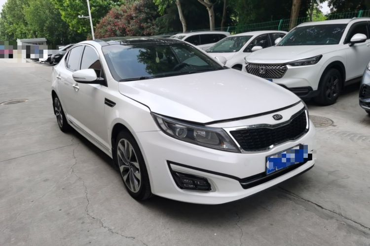 Used Kia K5 2014 2.0L Automatic LUXURY Front Right 45 Deg