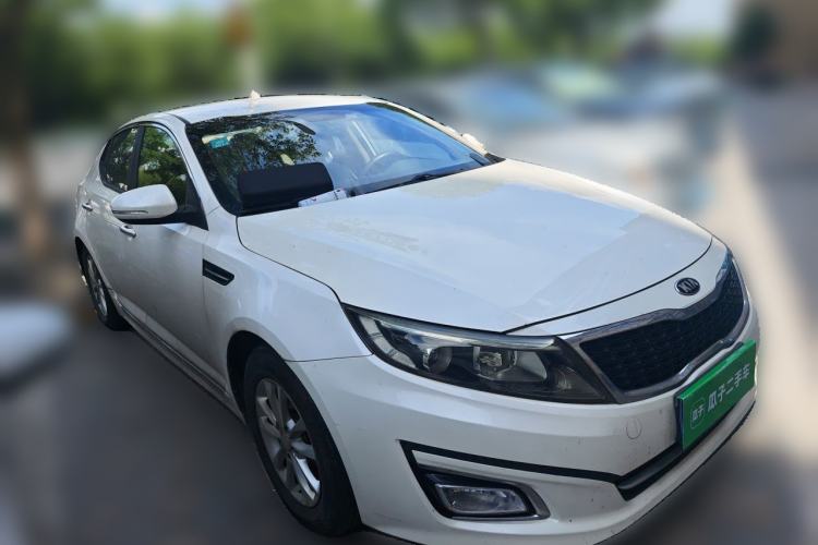 Used Kia K5 2014 2.0L Automatic GL Front Right 45 Deg