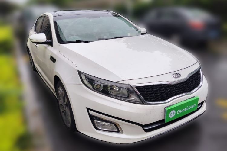 Used Kia K5 2014 2.0L Automatic LUXURY Front Right 45 Deg