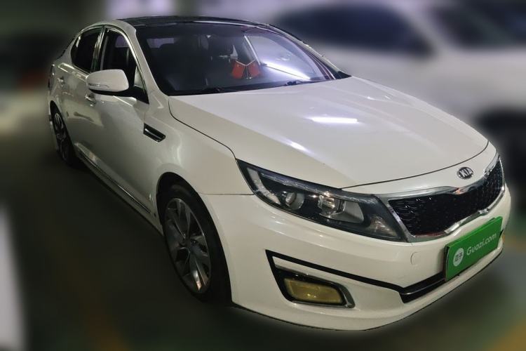 Used Kia K5 2014 2.0L Automatic LUXURY Front Right 45 Deg
