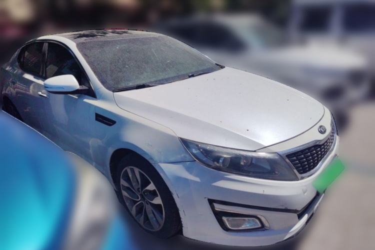 Used Kia K5 2014 2.0L Automatic LUXURY Front Right 45 Deg