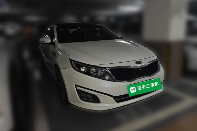 Used Kia K5 2014 2.0L Automatic LUXURY Front Right 45 Deg