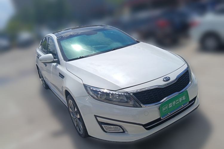 Used Kia K5 2014 2.0L Automatic LUXURY Front Right 45 Deg