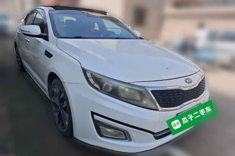 Used Kia K5 2014 2.0L Automatic LUXURY Front Right 45 Deg