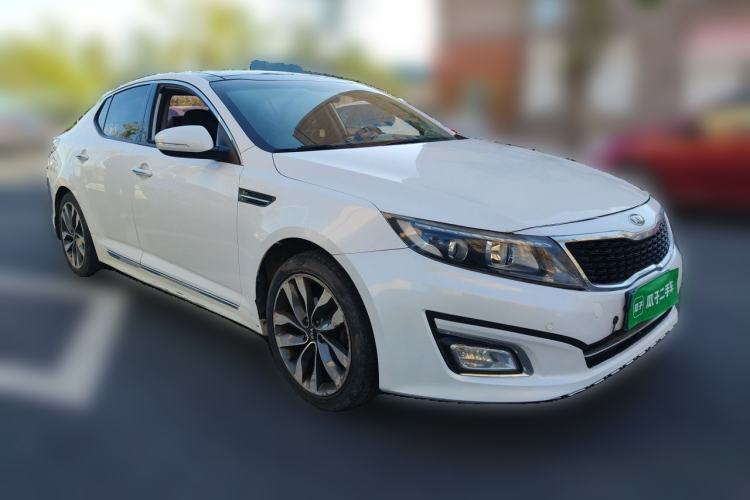 Used Kia K5 2014 2.0L Automatic LUXURY Front Right 45 Deg