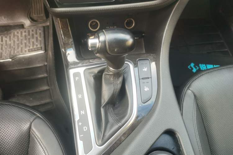 Used Kia K5 2014 2.0L Automatic LUXURY Gear Lever