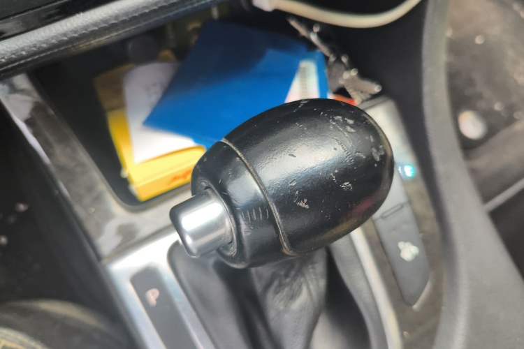 Used Kia K5 2014 2.0L Automatic LUXURY Gear Lever