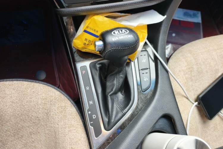 Used Kia K5 2014 2.0L Automatic LUXURY Gear Lever