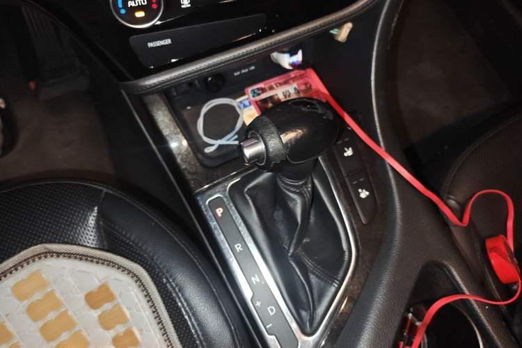 Used Kia K5 2014 2.0L Automatic LUXURY Gear Lever