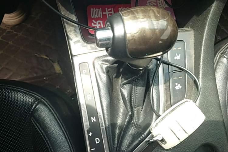 Used Kia K5 2014 2.0L Automatic LUXURY Gear Lever