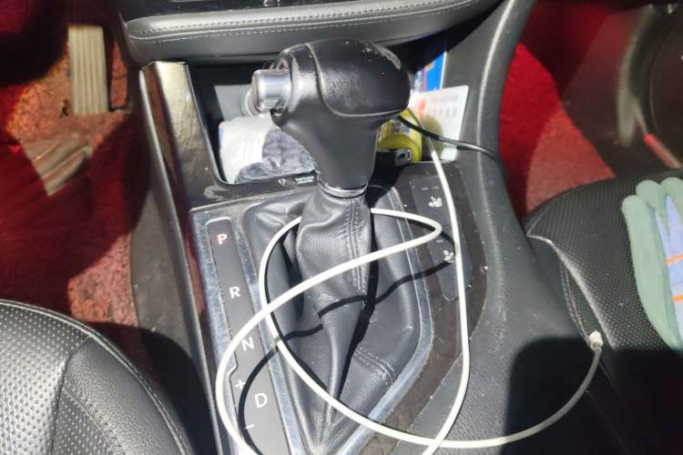 Used Kia K5 2014 2.0L Automatic LUXURY Gear Lever