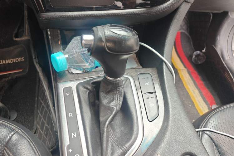 Used Kia K5 2014 2.0L Automatic LUXURY Gear Lever