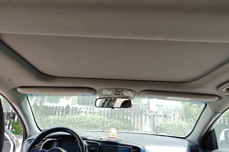 Used Kia K5 2014 2.0L Automatic LUXURY Headliner