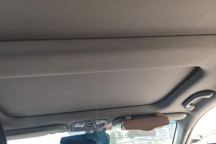 Used Kia K5 2014 2.0L Automatic LUXURY Headliner