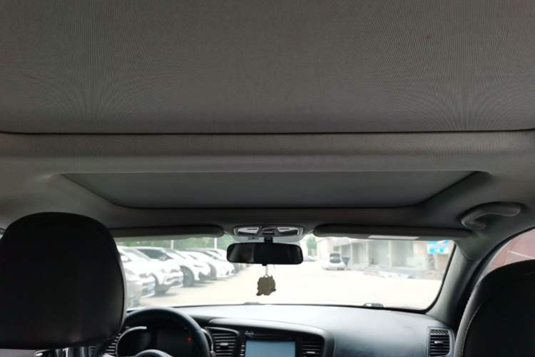Used Kia K5 2014 2.0L Automatic LUXURY Headliner