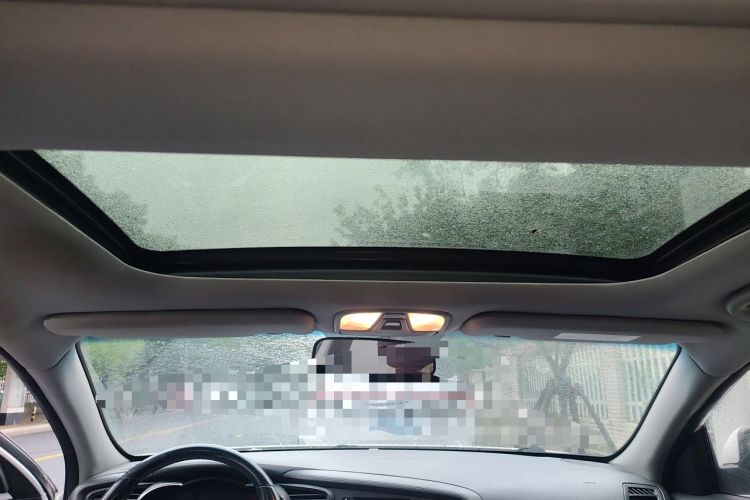 Used Kia K5 2014 2.0L Automatic LUXURY Headliner