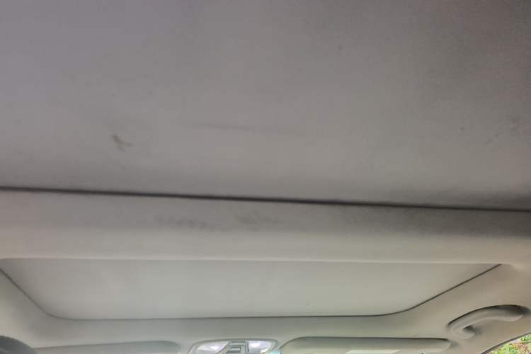 Used Kia K5 2014 2.0L Automatic LUXURY Headliner