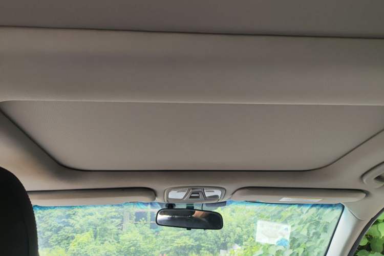 Used Kia K5 2014 2.0L Automatic LUXURY Headliner