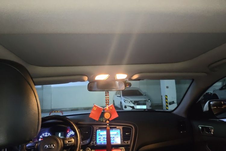 Used Kia K5 2014 2.0L Automatic LUXURY Headliner
