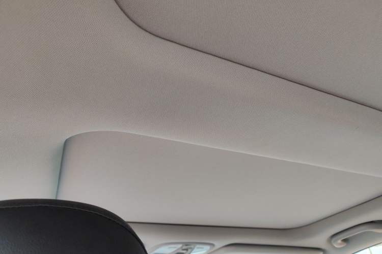 Used Kia K5 2014 2.0L Automatic LUXURY Headliner