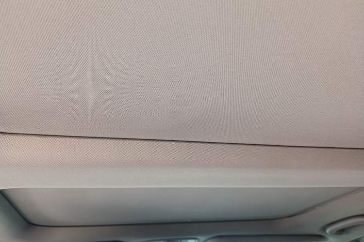 Used Kia K5 2014 2.0L Automatic LUXURY Headliner