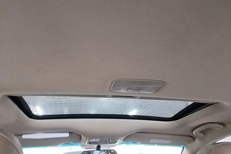 Used Kia K5 2014 2.0L Automatic GLS Headliner