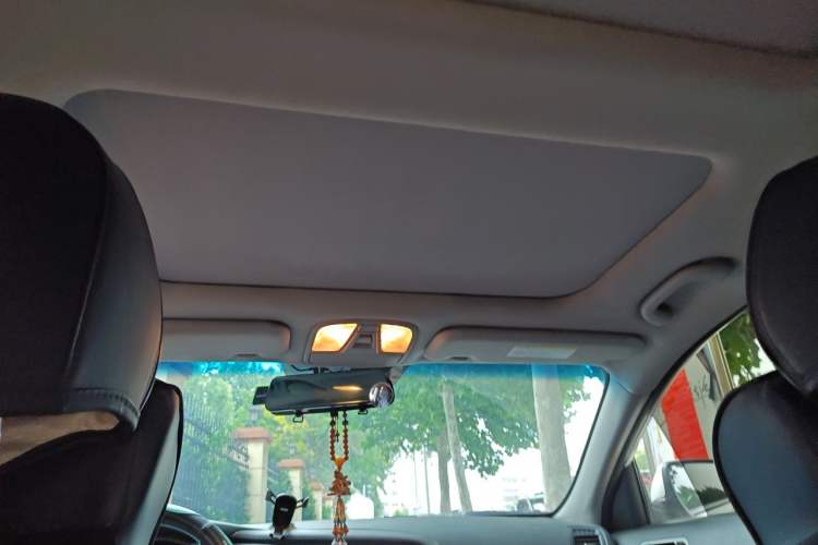 Used Kia K5 2014 2.0L Automatic LUXURY Headliner