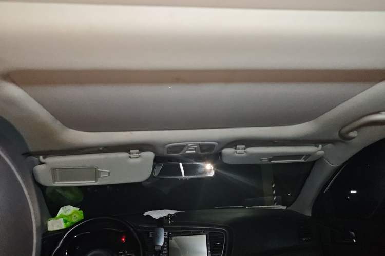 Used Kia K5 2014 2.0T Automatic T-PREMIUM Headliner