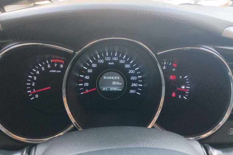 Used Kia K5 2014 2.0L Manual GL Instrument Cluster