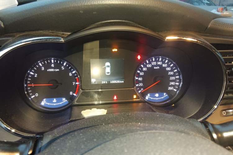 Used Kia K5 2014 2.0L Automatic LUXURY Instrument Cluster
