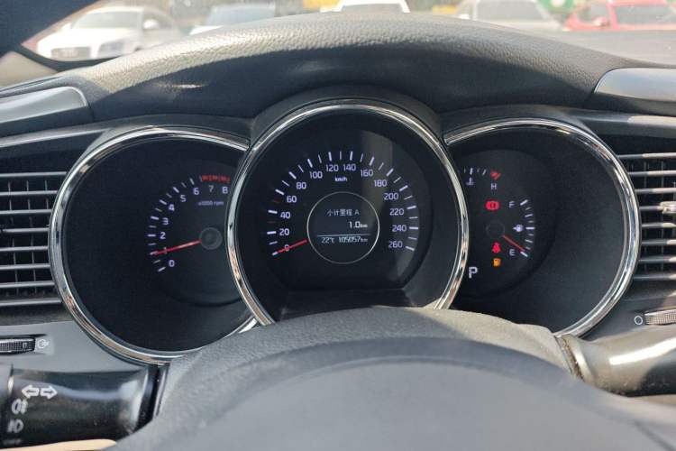 Used Kia K5 2014 2.0L Automatic GL Instrument Cluster