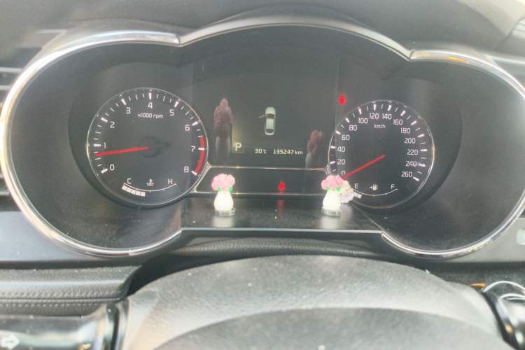 Used Kia K5 2014 2.0L Automatic LUXURY Instrument Cluster