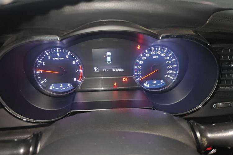 Used Kia K5 2014 2.0L Automatic LUXURY Instrument Cluster