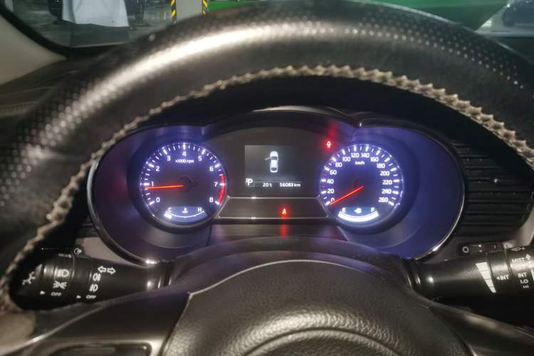 Used Kia K5 2014 2.0L Automatic LUXURY Instrument Cluster