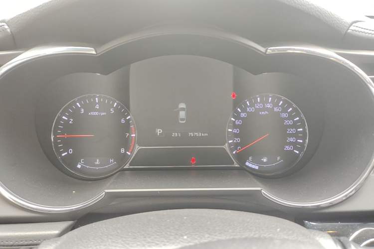 Used Kia K5 2014 2.0L Automatic LUXURY Instrument Cluster