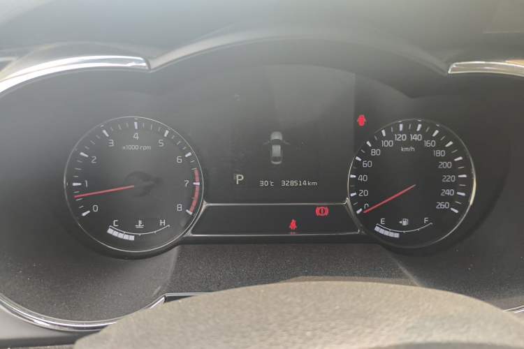 Used Kia K5 2014 2.0L Automatic LUXURY Instrument Cluster