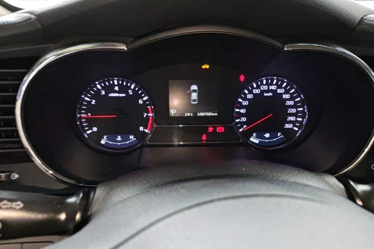 Used Kia K5 2014 2.0L Automatic LUXURY Instrument Cluster