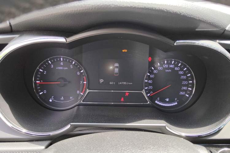 Used Kia K5 2014 2.0L Automatic LUXURY Instrument Cluster