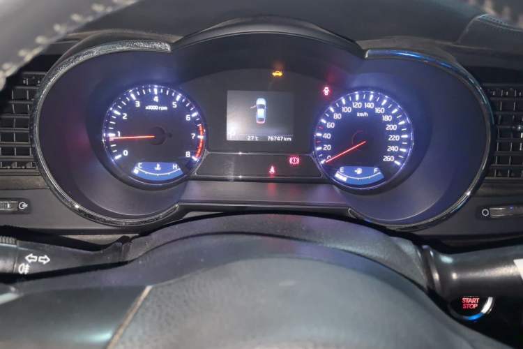 Used Kia K5 2014 2.0L Automatic LUXURY Instrument Cluster
