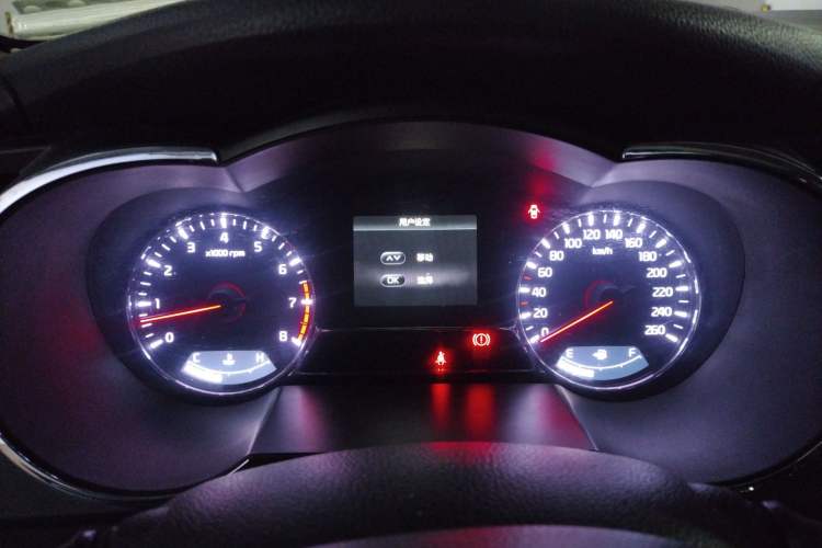 Used Kia K5 2014 2.0L Automatic LUXURY Instrument Cluster