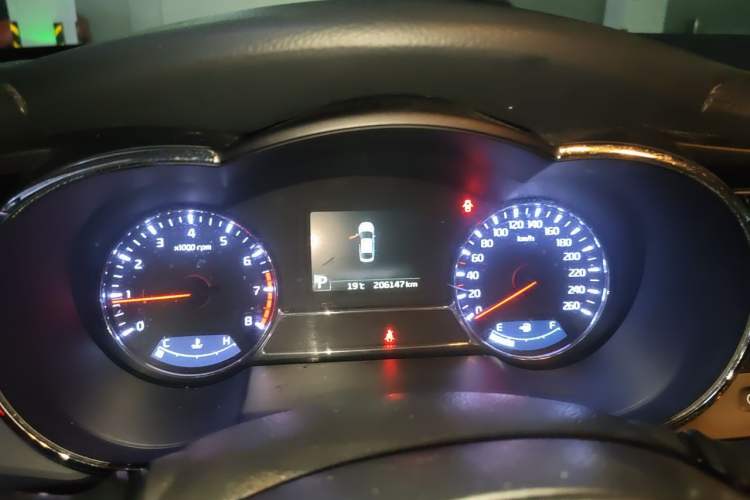 Used Kia K5 2014 2.0L Automatic LUXURY Instrument Cluster