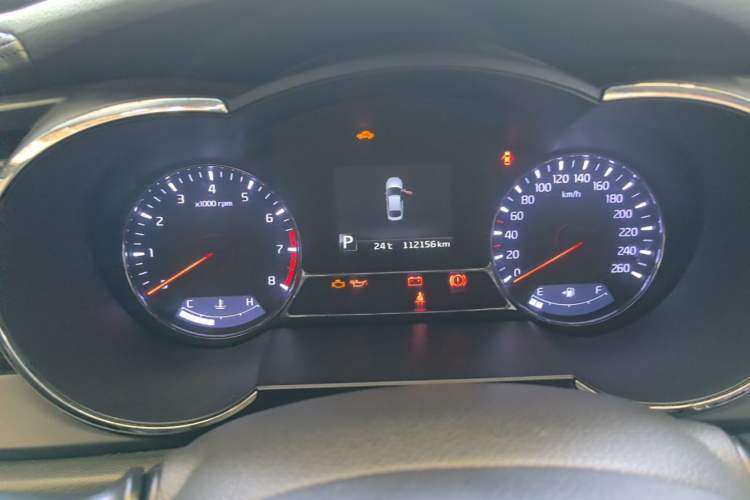 Used Kia K5 2014 2.0L Automatic LUXURY Instrument Cluster