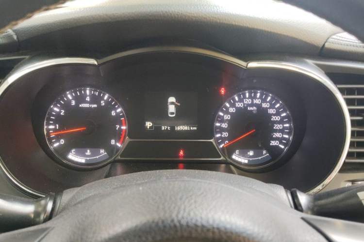 Used Kia K5 2014 2.0L Automatic LUXURY Instrument Cluster