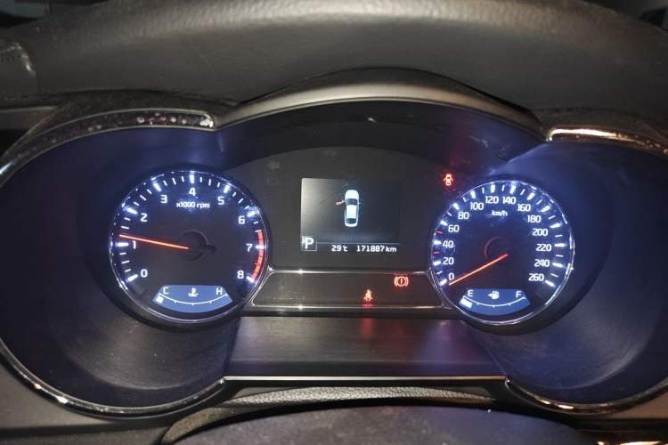 Used Kia K5 2014 2.0L Automatic LUXURY Instrument Cluster