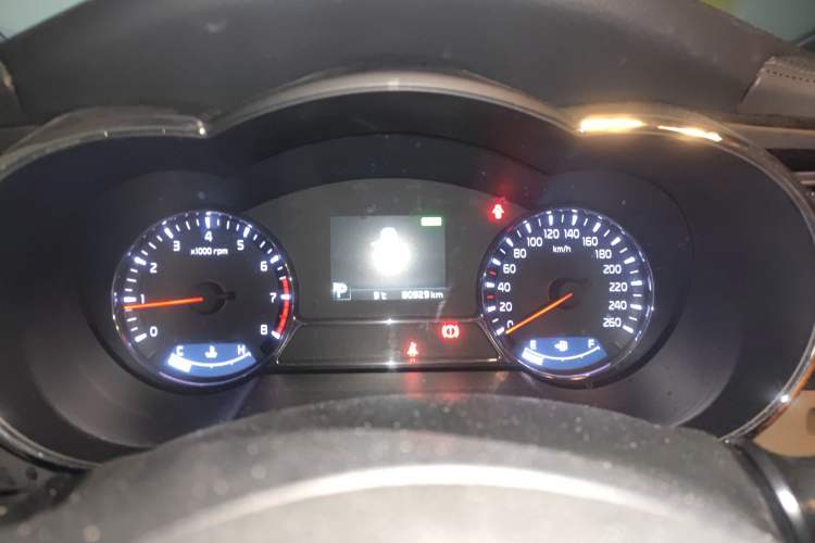 Used Kia K5 2014 2.0L Automatic LUXURY Instrument Cluster