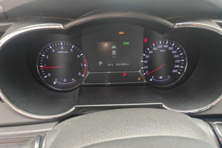 Used Kia K5 2014 2.0L Automatic LUXURY Instrument Cluster