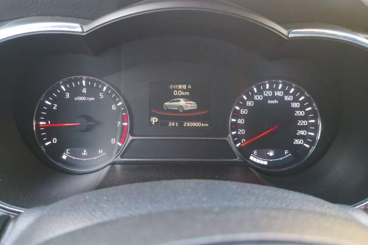 Used Kia K5 2014 2.0L Automatic LUXURY Instrument Cluster