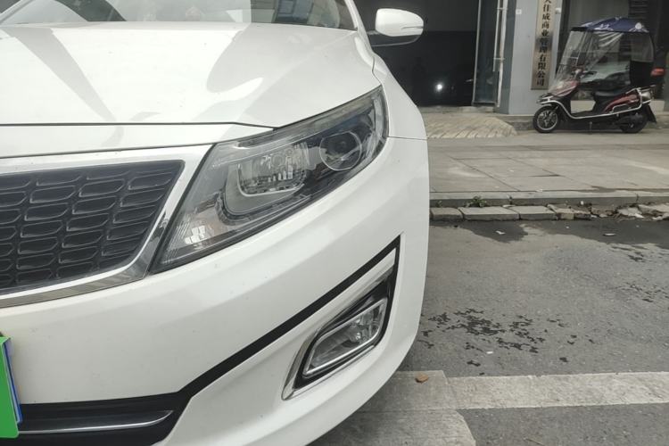 Used Kia K5 2014 2.0L Automatic LUXURY Left Front Headlight